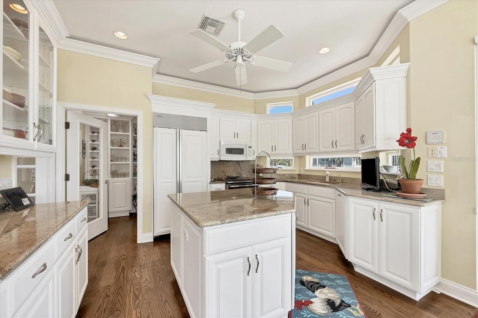 16251 SUNSET PINES CIR, BOCA GRANDE, FL, 33921