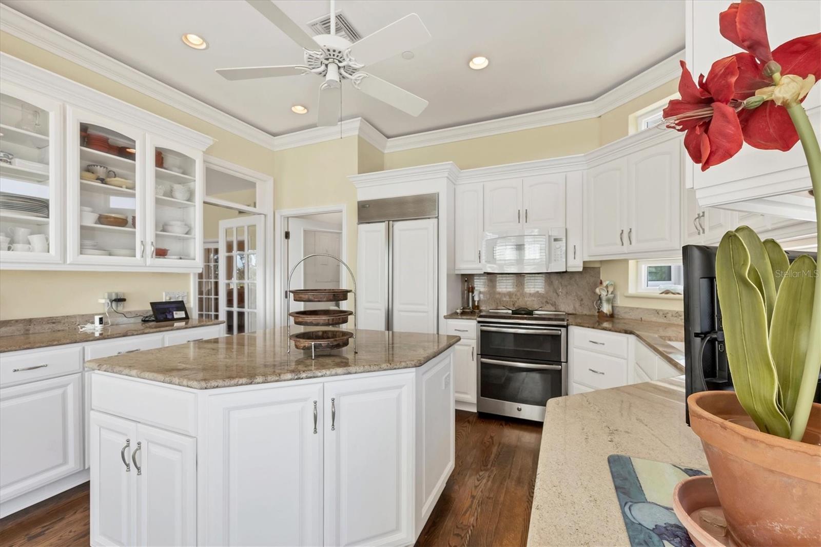 16251 SUNSET PINES CIR, BOCA GRANDE, FL, 33921
