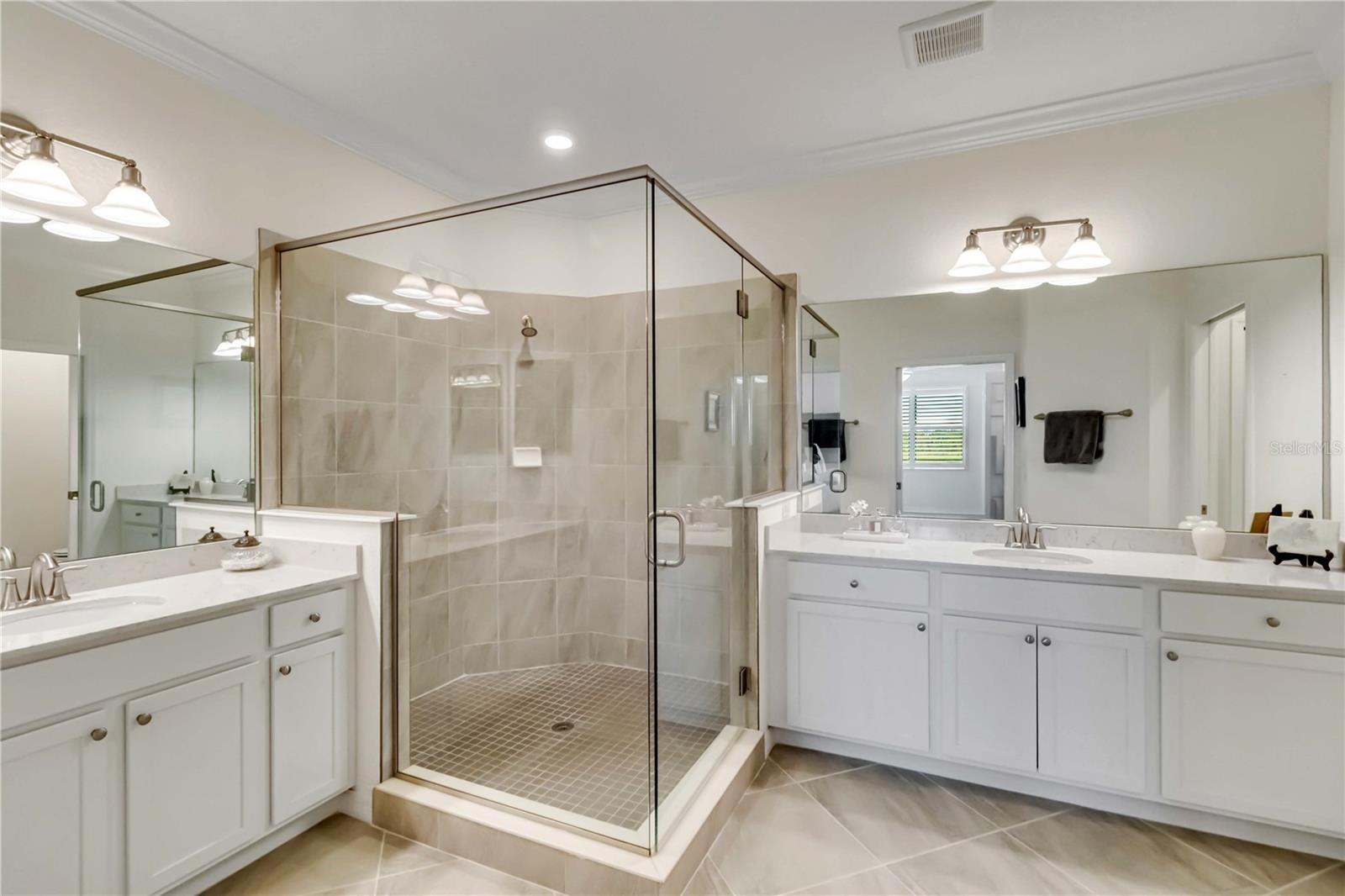 10797 TARFLOWER DR #202, VENICE, FL, 34293