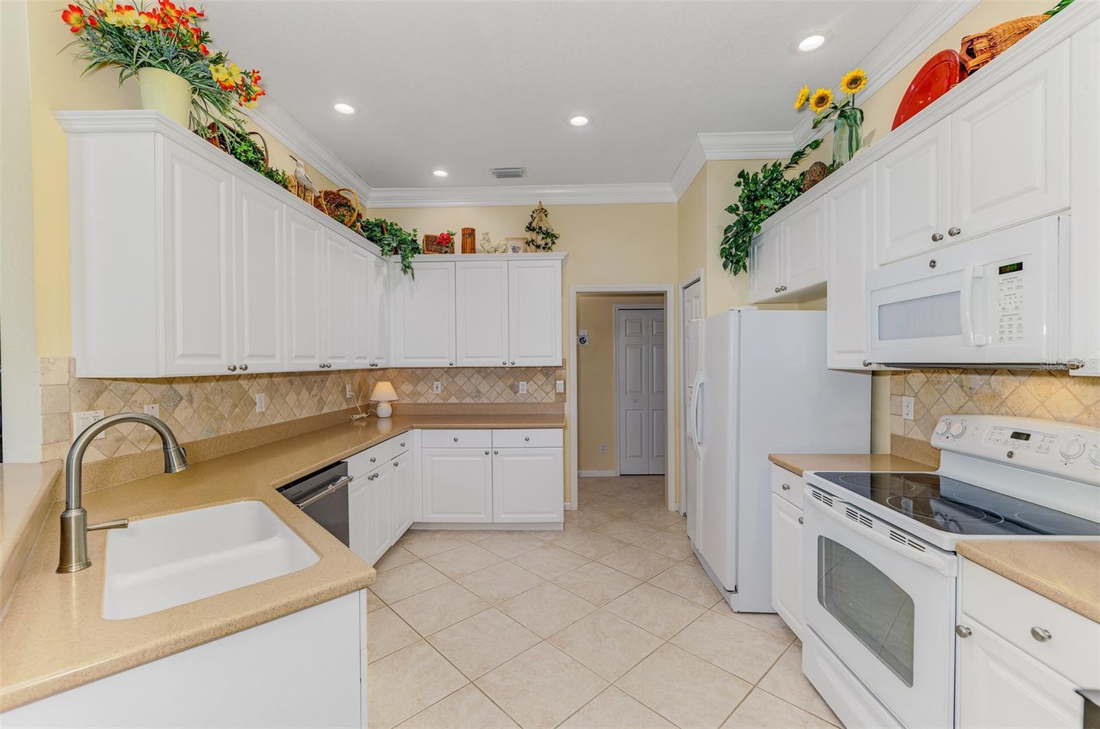 14270 RESERVE CT, PORT CHARLOTTE, FL, 33953