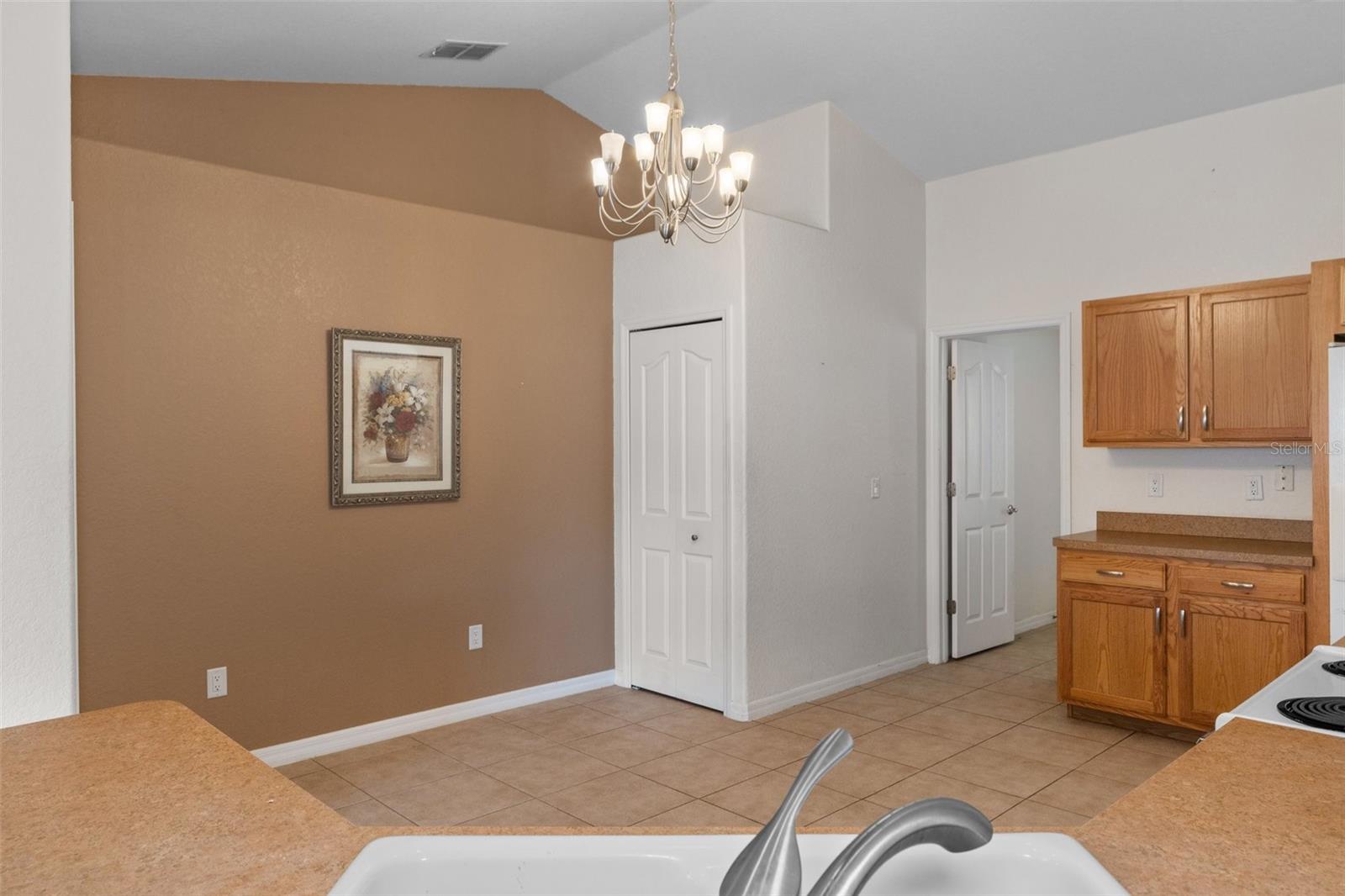 13140 MAYCREST AVE, WEEKI WACHEE, FL, 34614