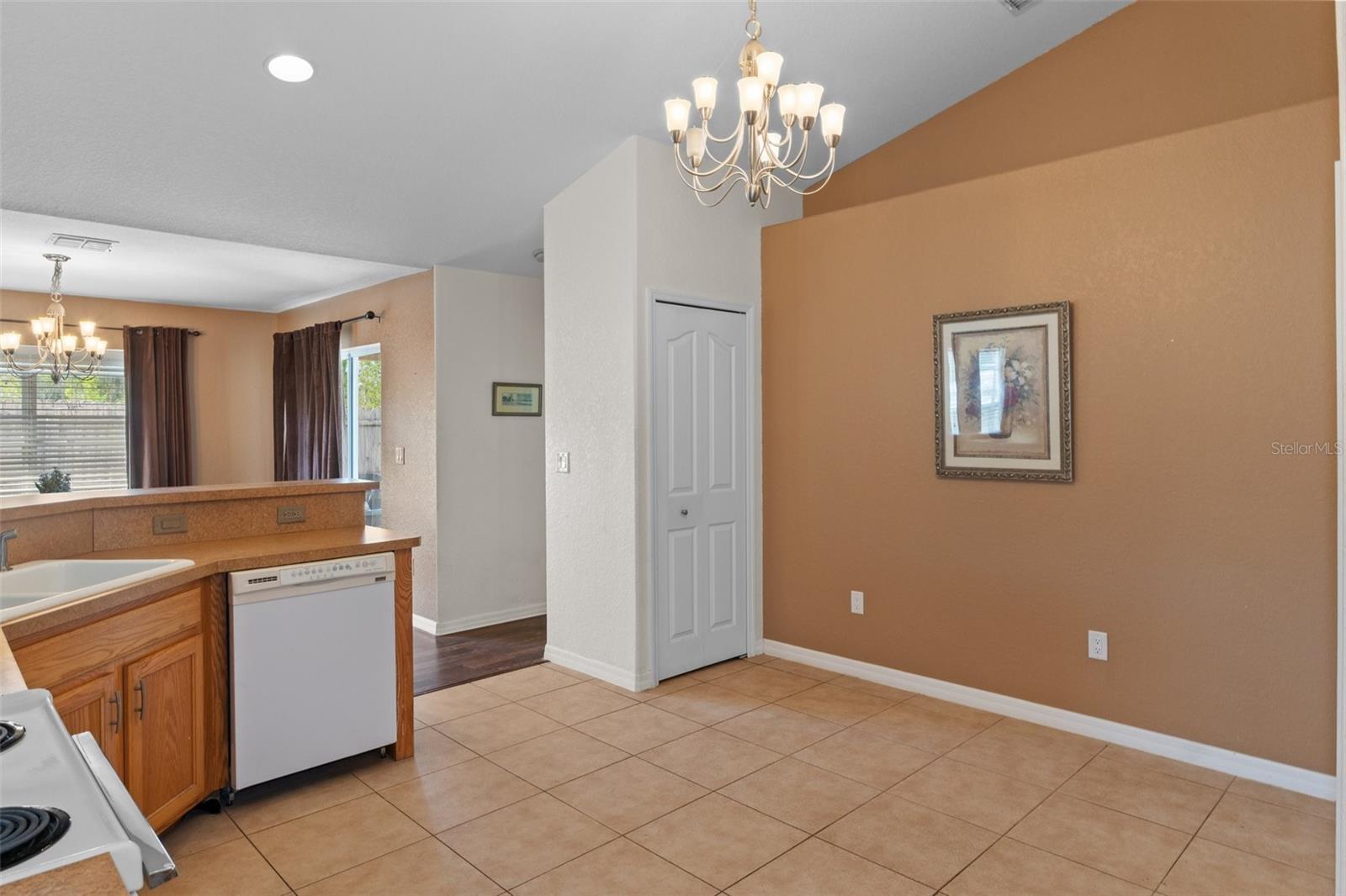 13140 MAYCREST AVE, WEEKI WACHEE, FL, 34614