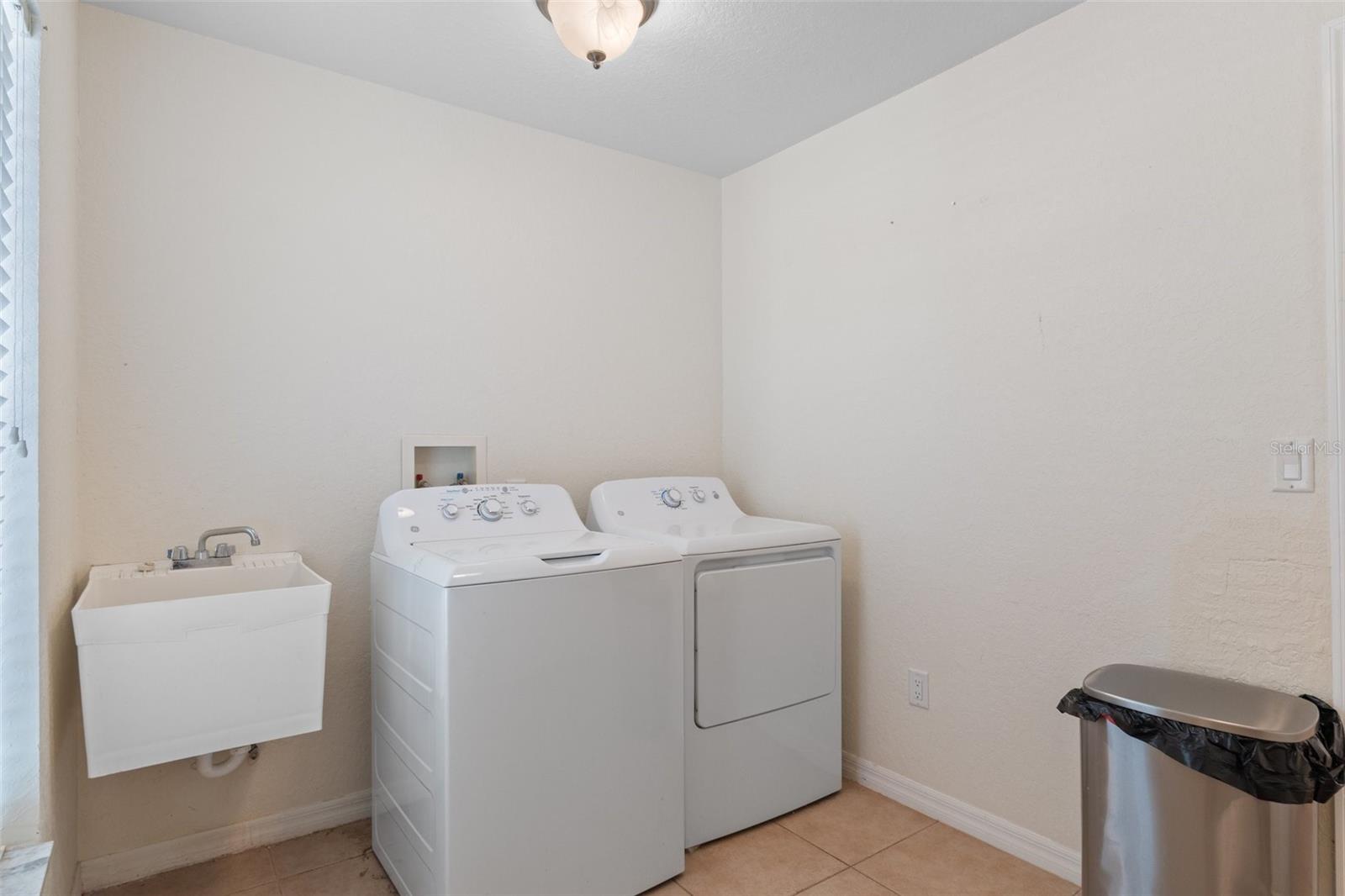 13140 MAYCREST AVE, WEEKI WACHEE, FL, 34614