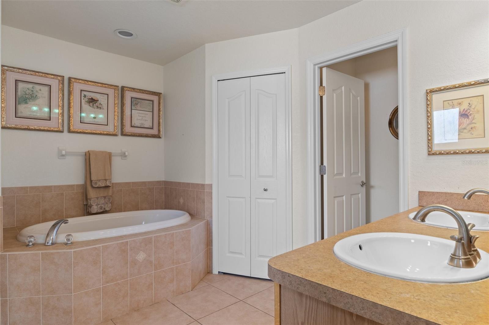 13140 MAYCREST AVE, WEEKI WACHEE, FL, 34614