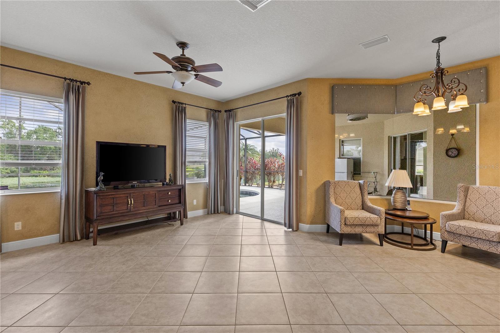 5550 ROCK DOVE DR, SARASOTA, FL, 34241