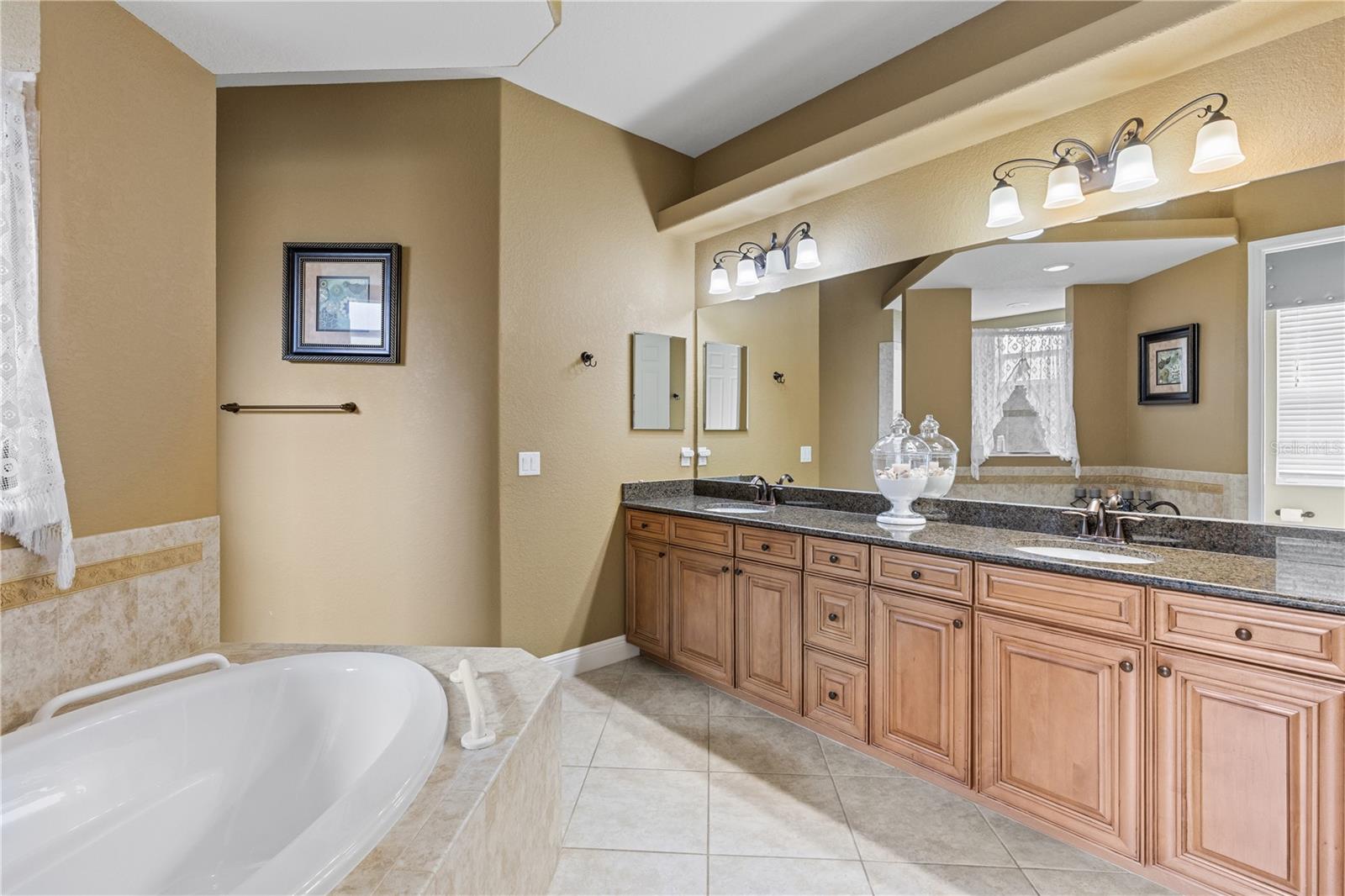 5550 ROCK DOVE DR, SARASOTA, FL, 34241