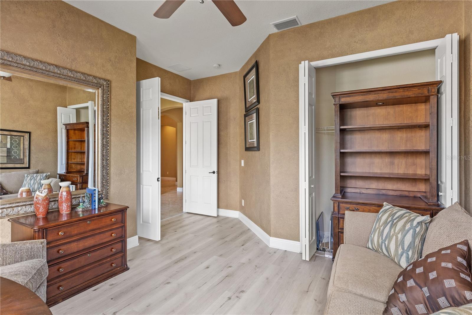 5550 ROCK DOVE DR, SARASOTA, FL, 34241