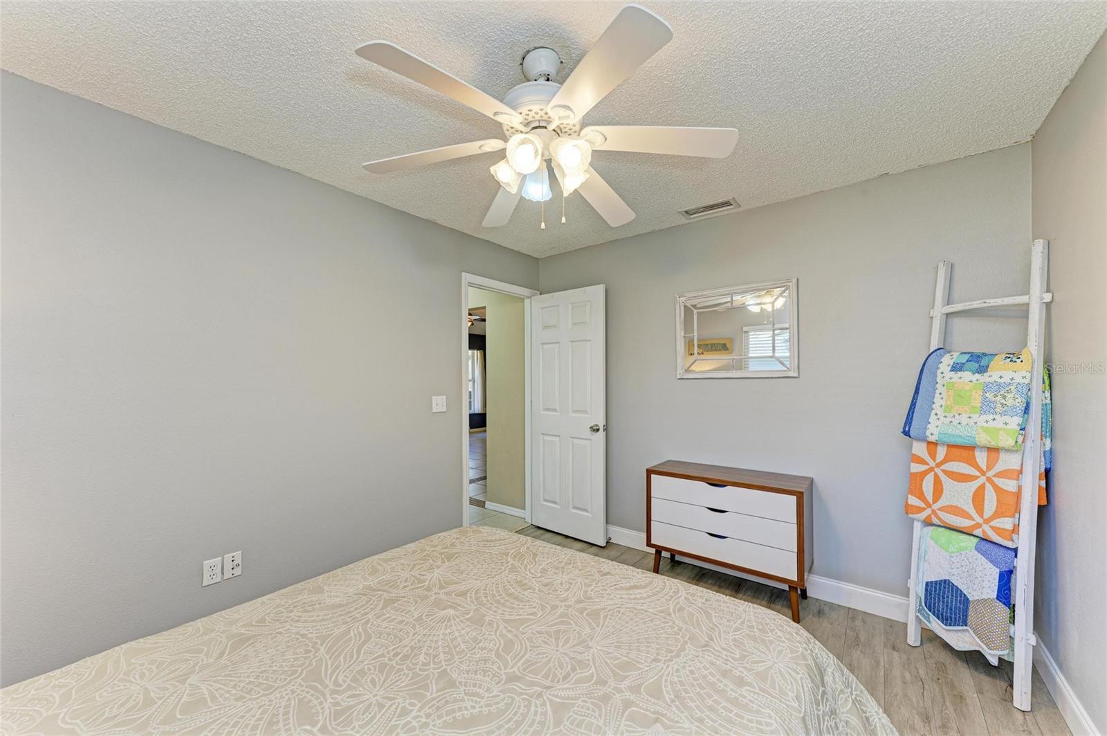 1127 133RD ST E, BRADENTON, FL, 34212
