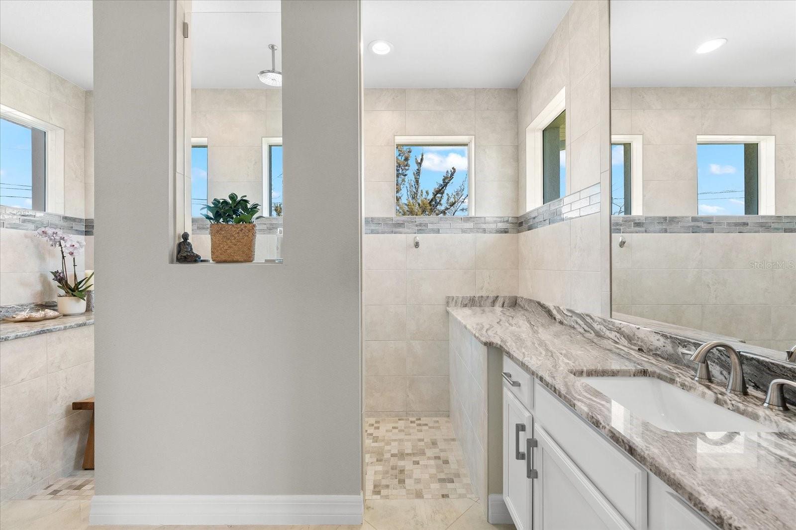 10491 SARASOTA RD, PORT CHARLOTTE, FL, 33981