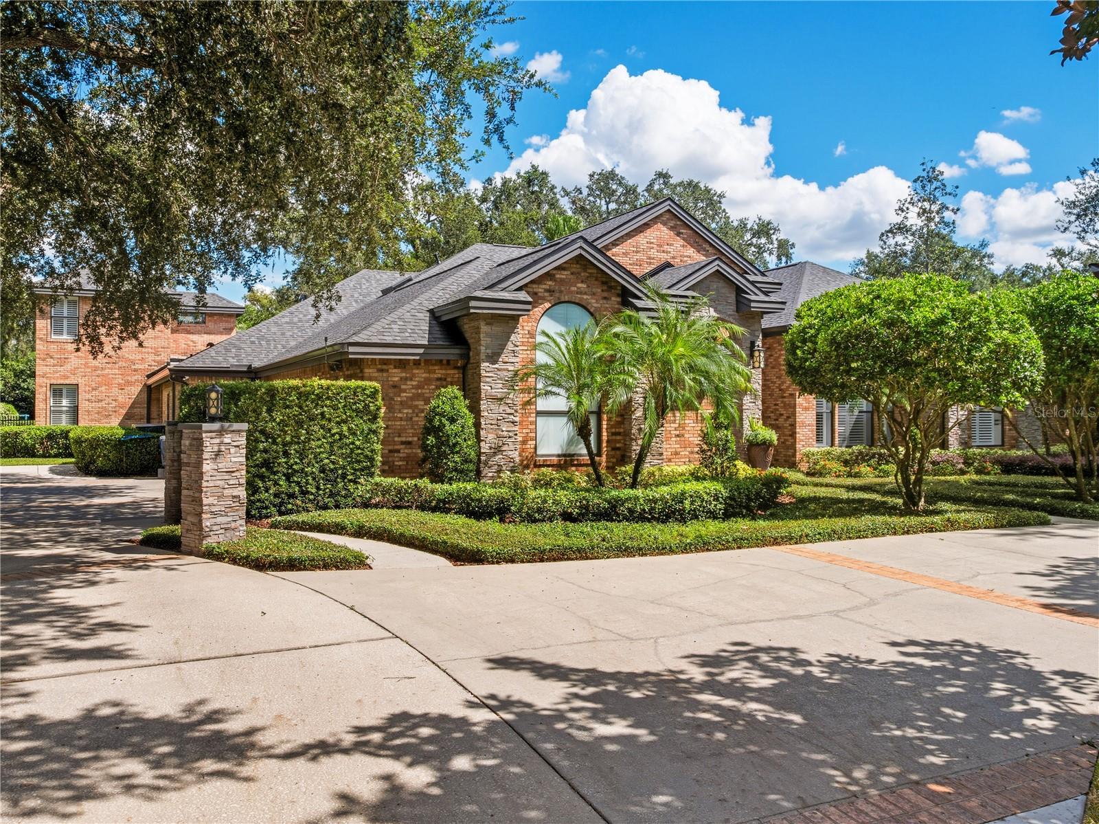 TB8360938 Property Photo