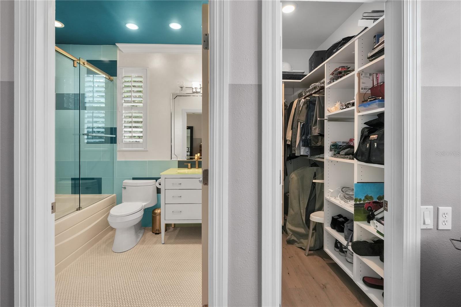 TB8360938 Property Photo