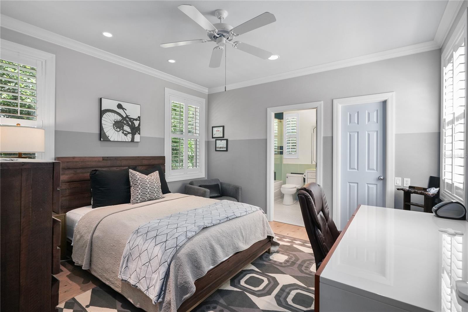 TB8360938 Property Photo