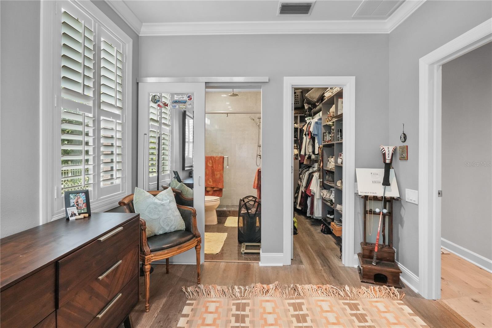 TB8360938 Property Photo