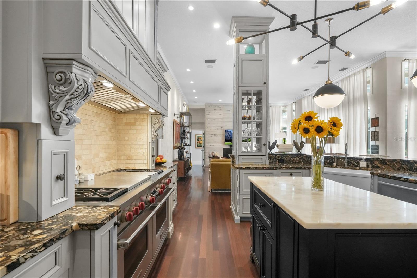 TB8360938 Property Photo