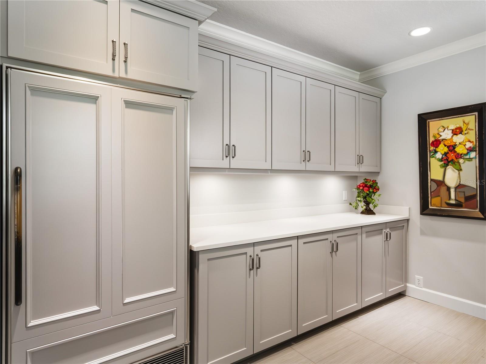 TB8360938 Property Photo