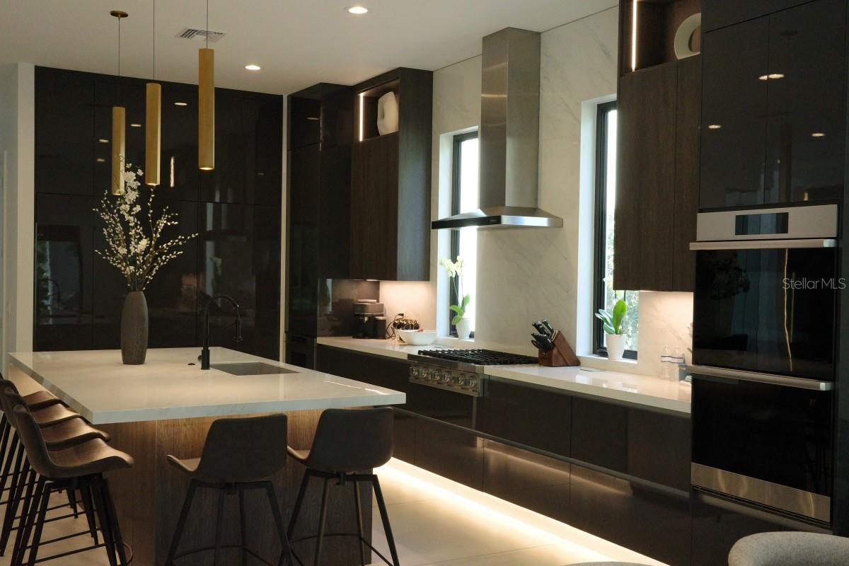 A4644266 Property Photo