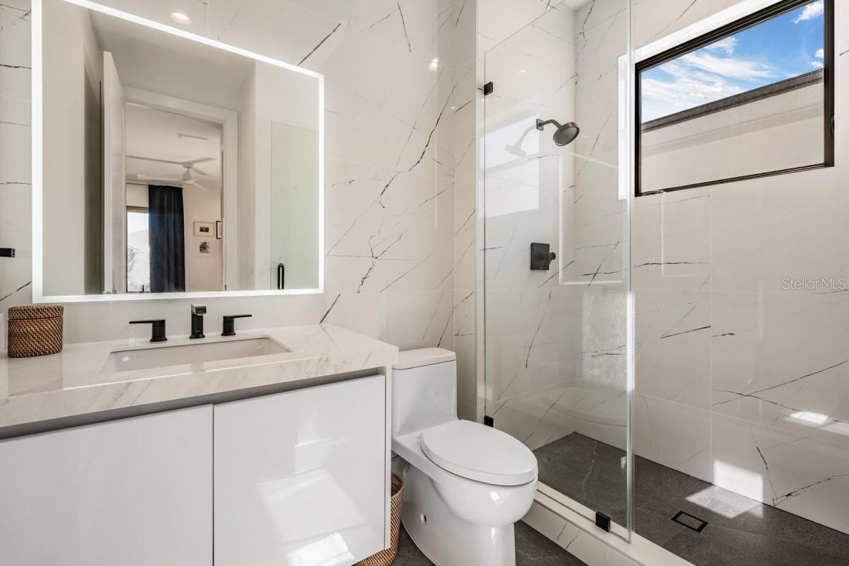 A4644266 Property Photo