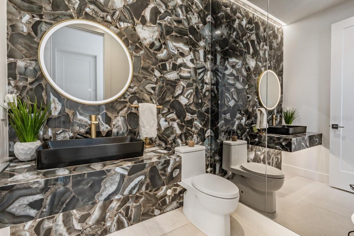 A4644266 Property Photo