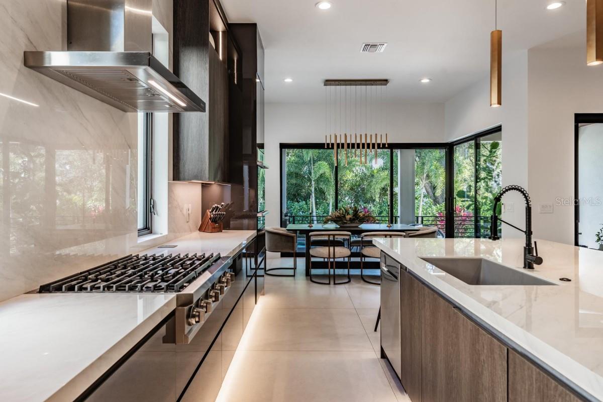 A4644266 Property Photo