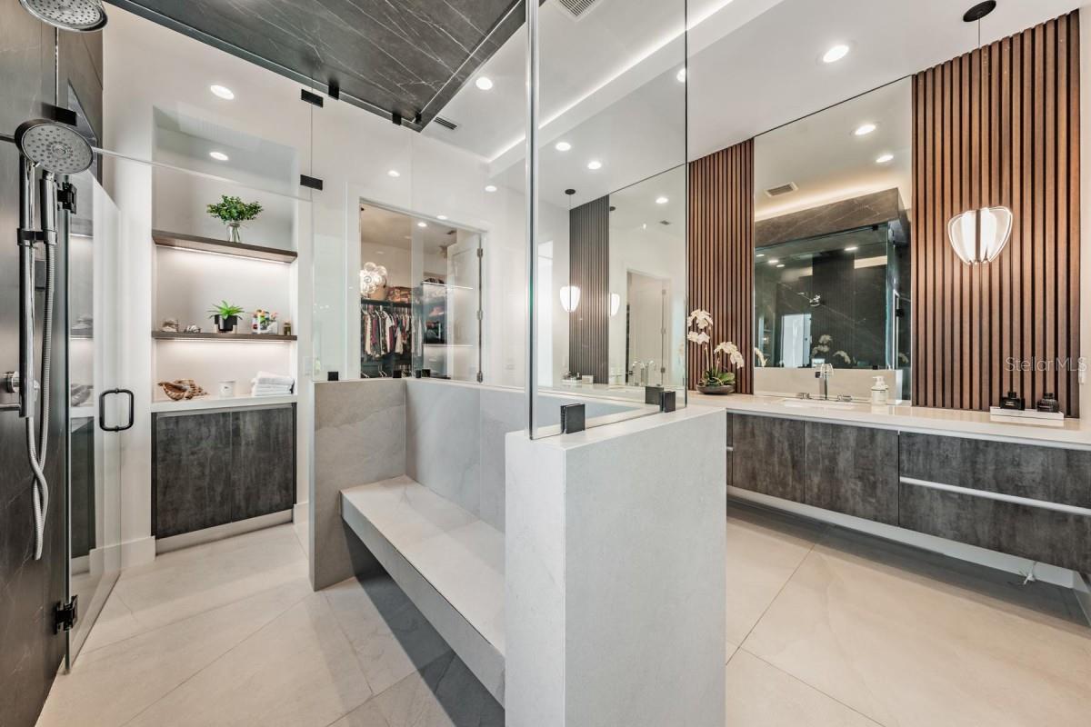 A4644266 Property Photo