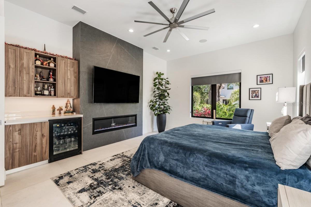 A4644266 Property Photo