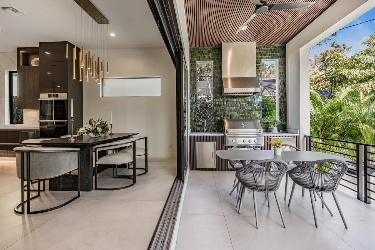 A4644266 Property Photo