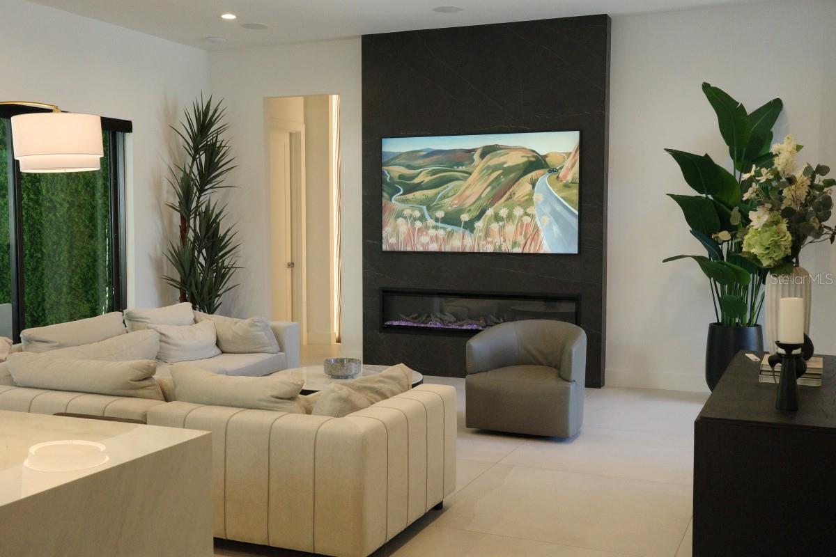 A4644266 Property Photo