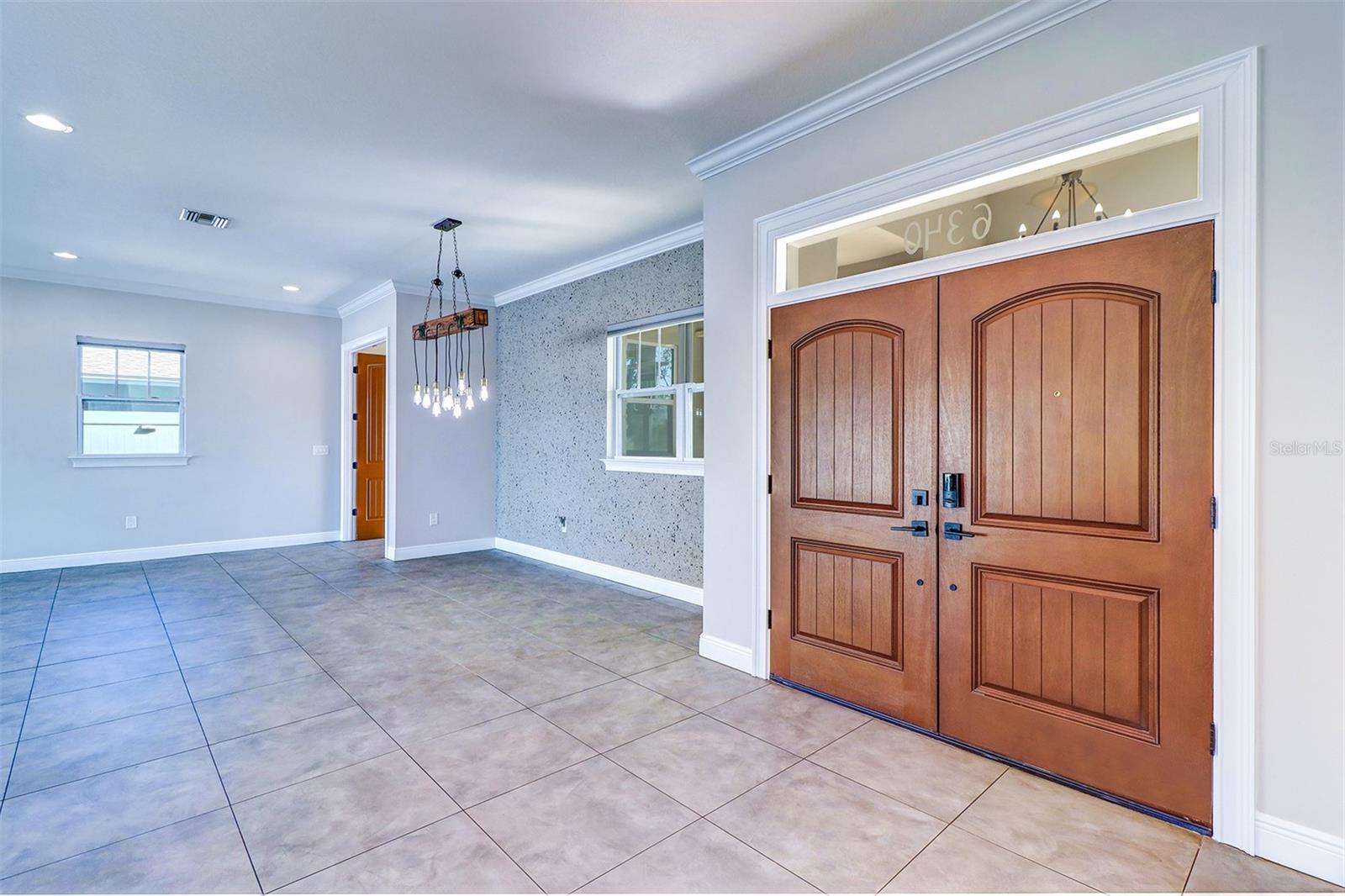 6340 EVERGREEN AVE, SEMINOLE, FL, 33772