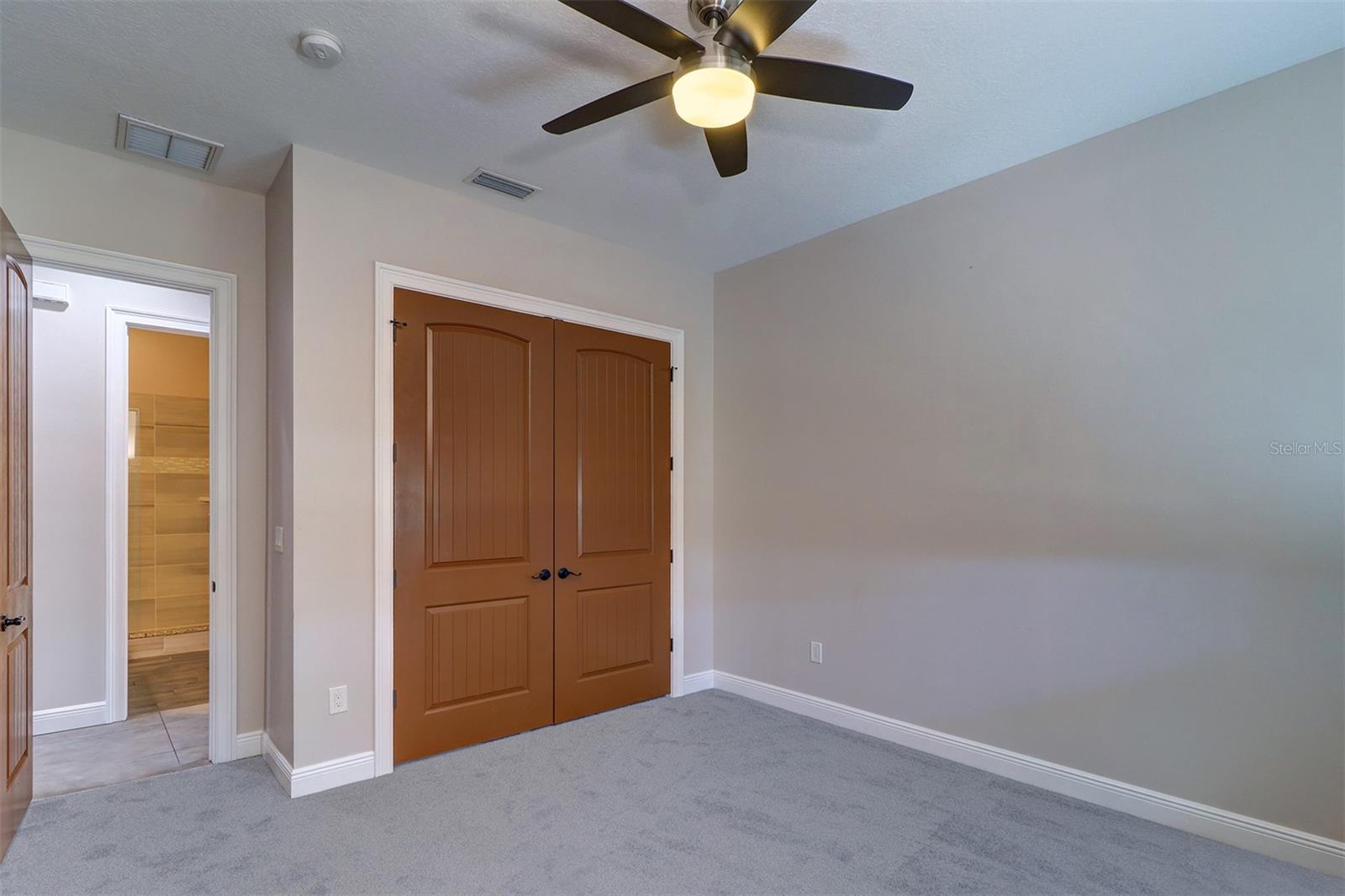 6340 EVERGREEN AVE, SEMINOLE, FL, 33772