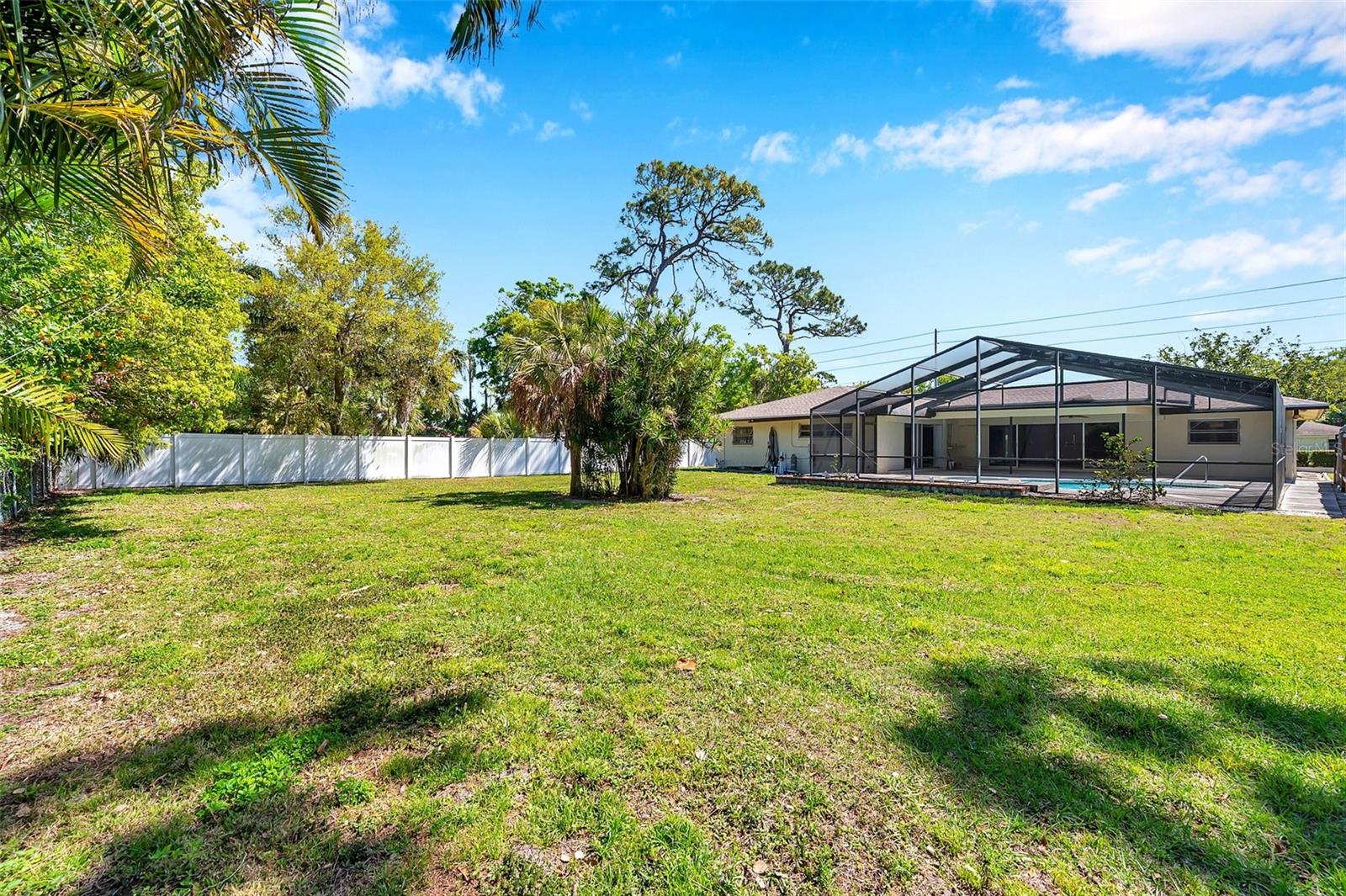 106 INDIAN ROCKS RD S, BELLEAIR BLUFFS, FL, 33770