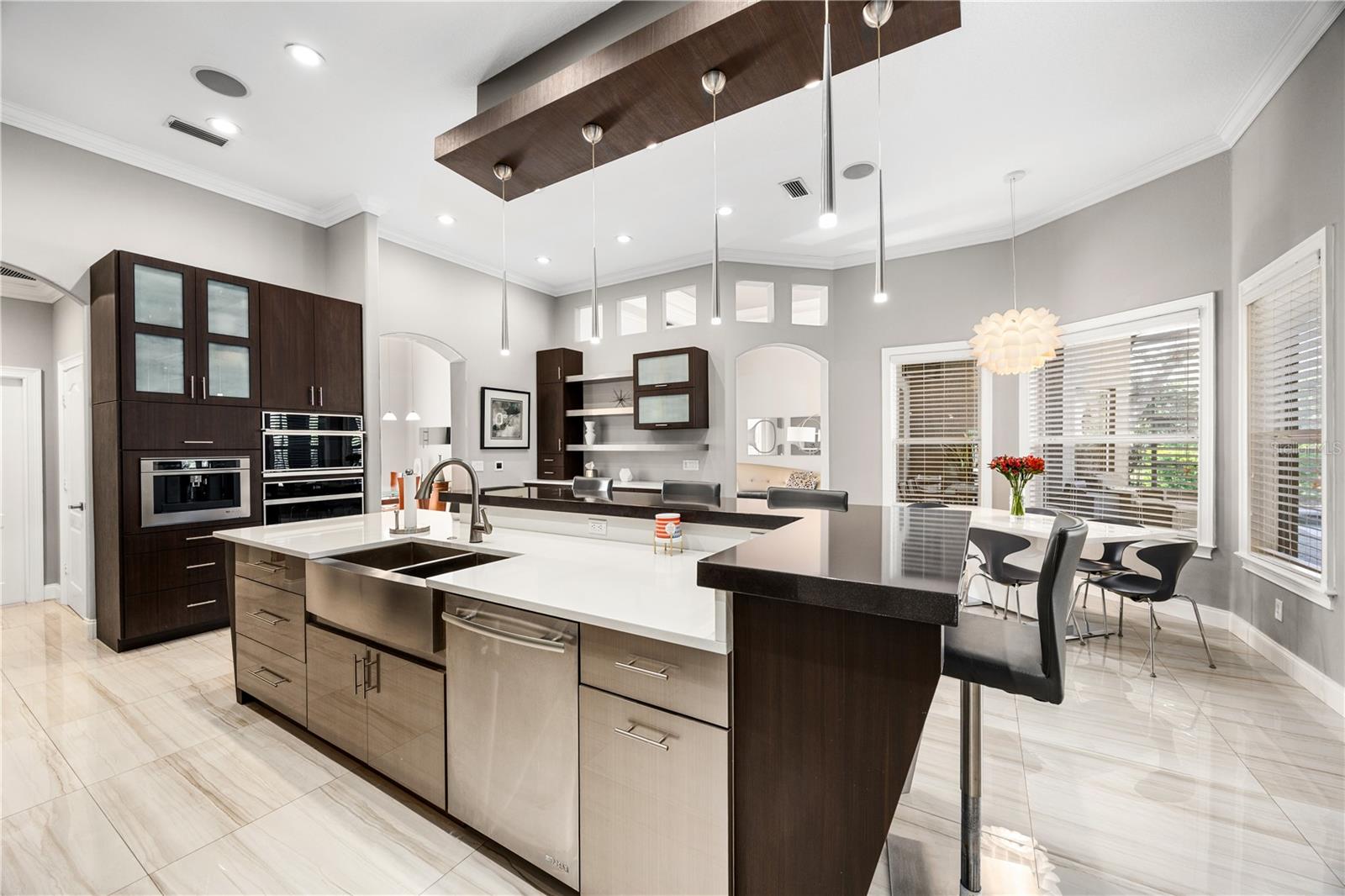 743 MILLS ESTATE PL, CHULUOTA, FL, 32766