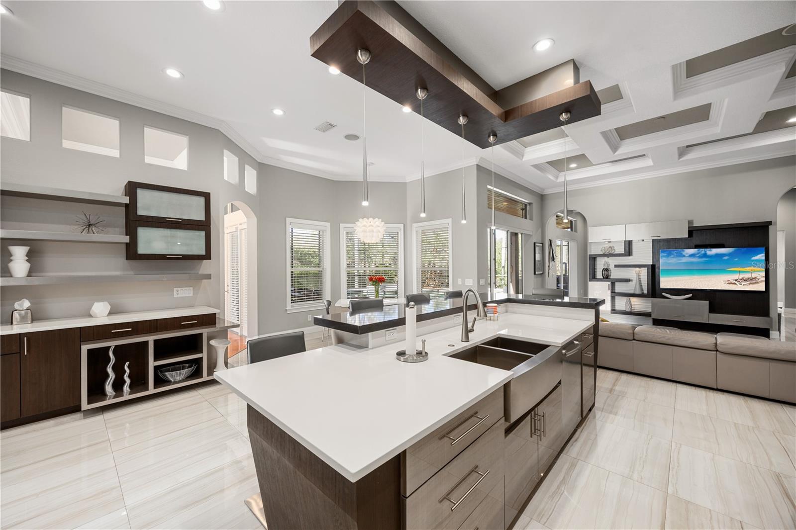 743 MILLS ESTATE PL, CHULUOTA, FL, 32766