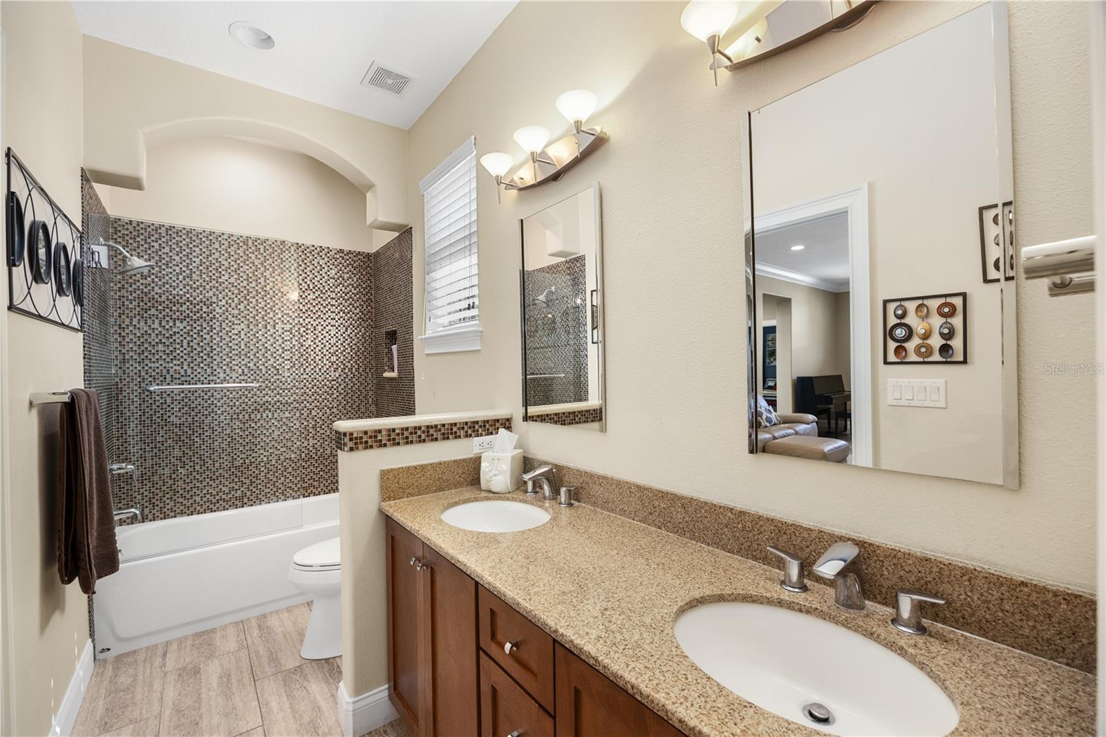 743 MILLS ESTATE PL, CHULUOTA, FL, 32766