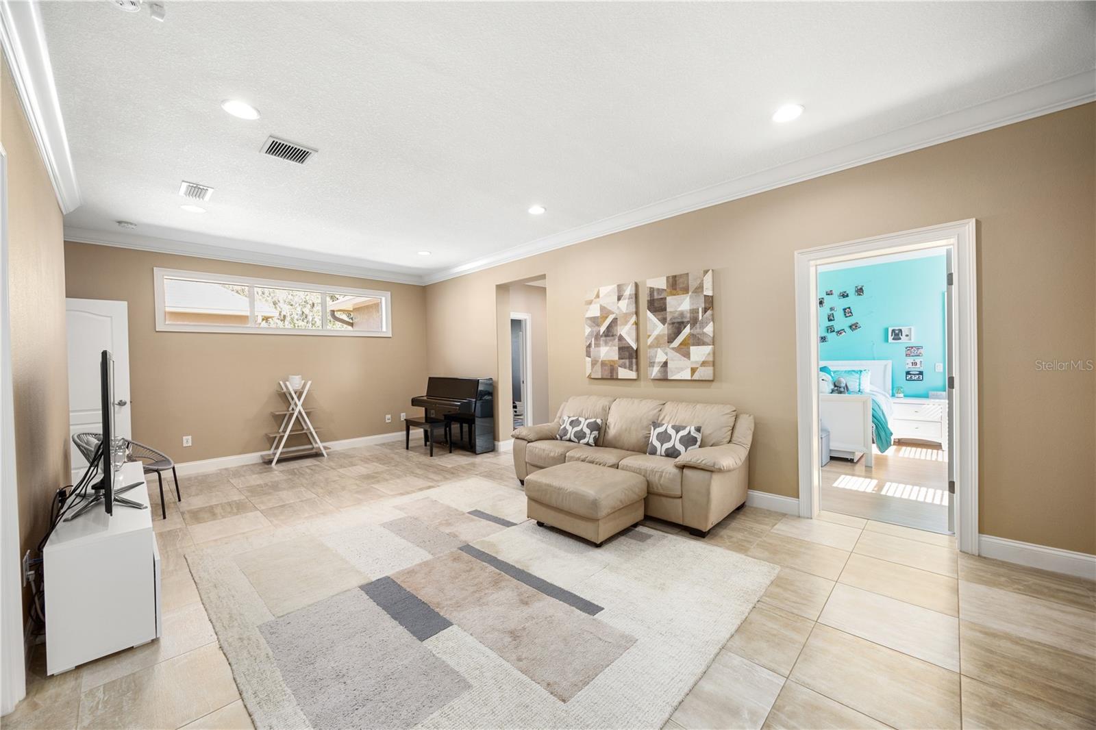 743 MILLS ESTATE PL, CHULUOTA, FL, 32766