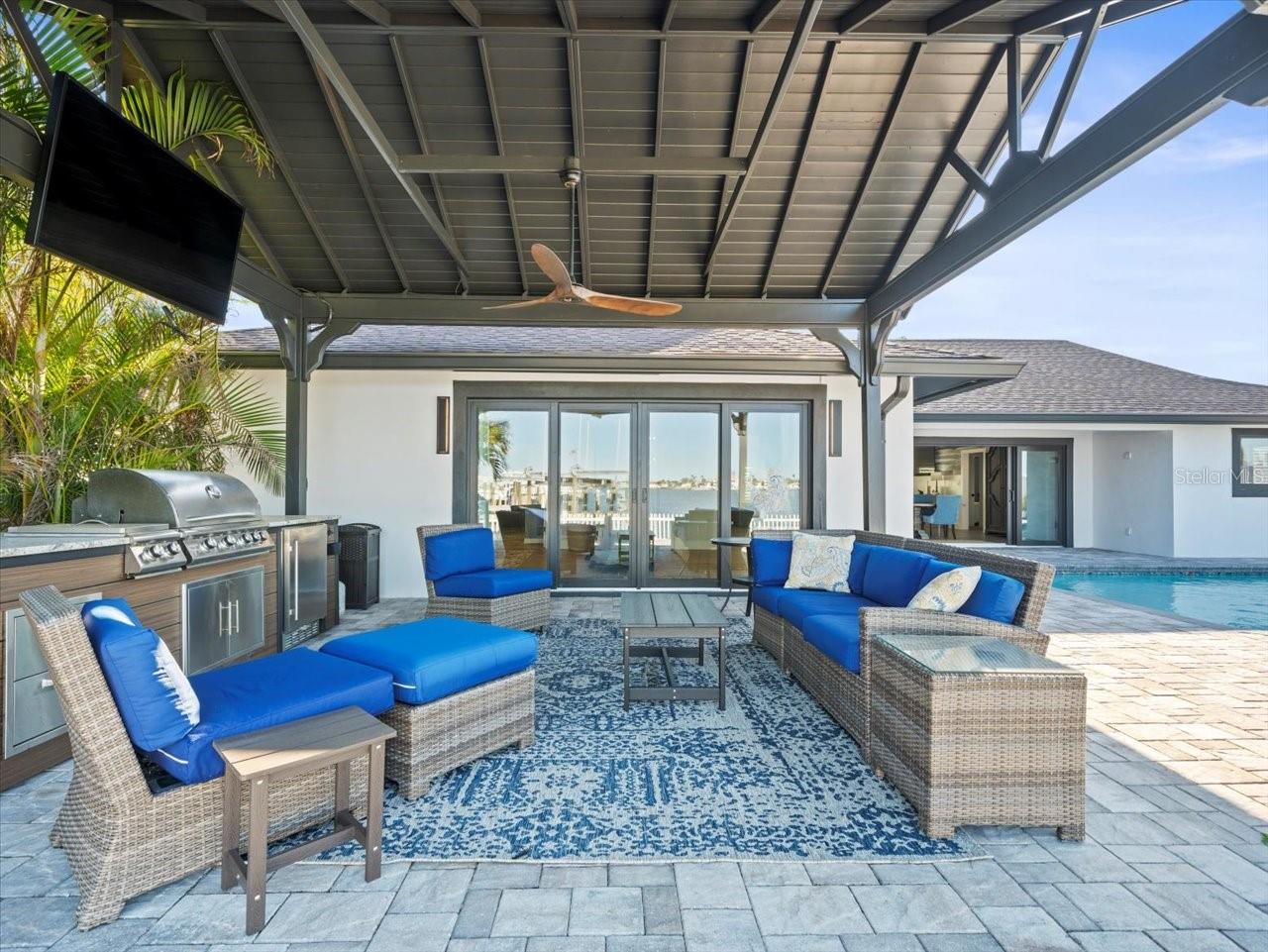 6421 4TH PALM PT, ST PETE BEACH, FL, 33706