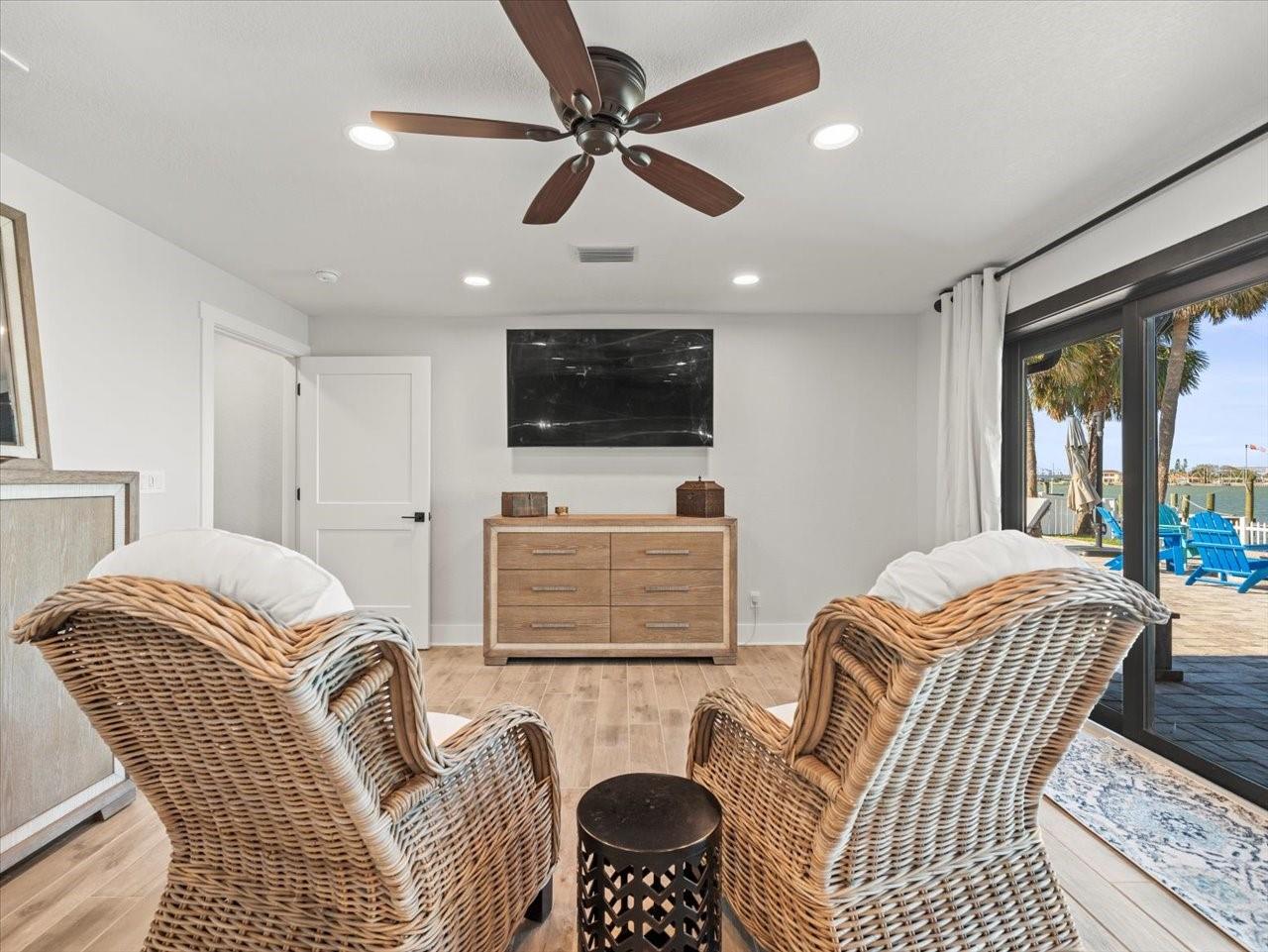 6421 4TH PALM PT, ST PETE BEACH, FL, 33706