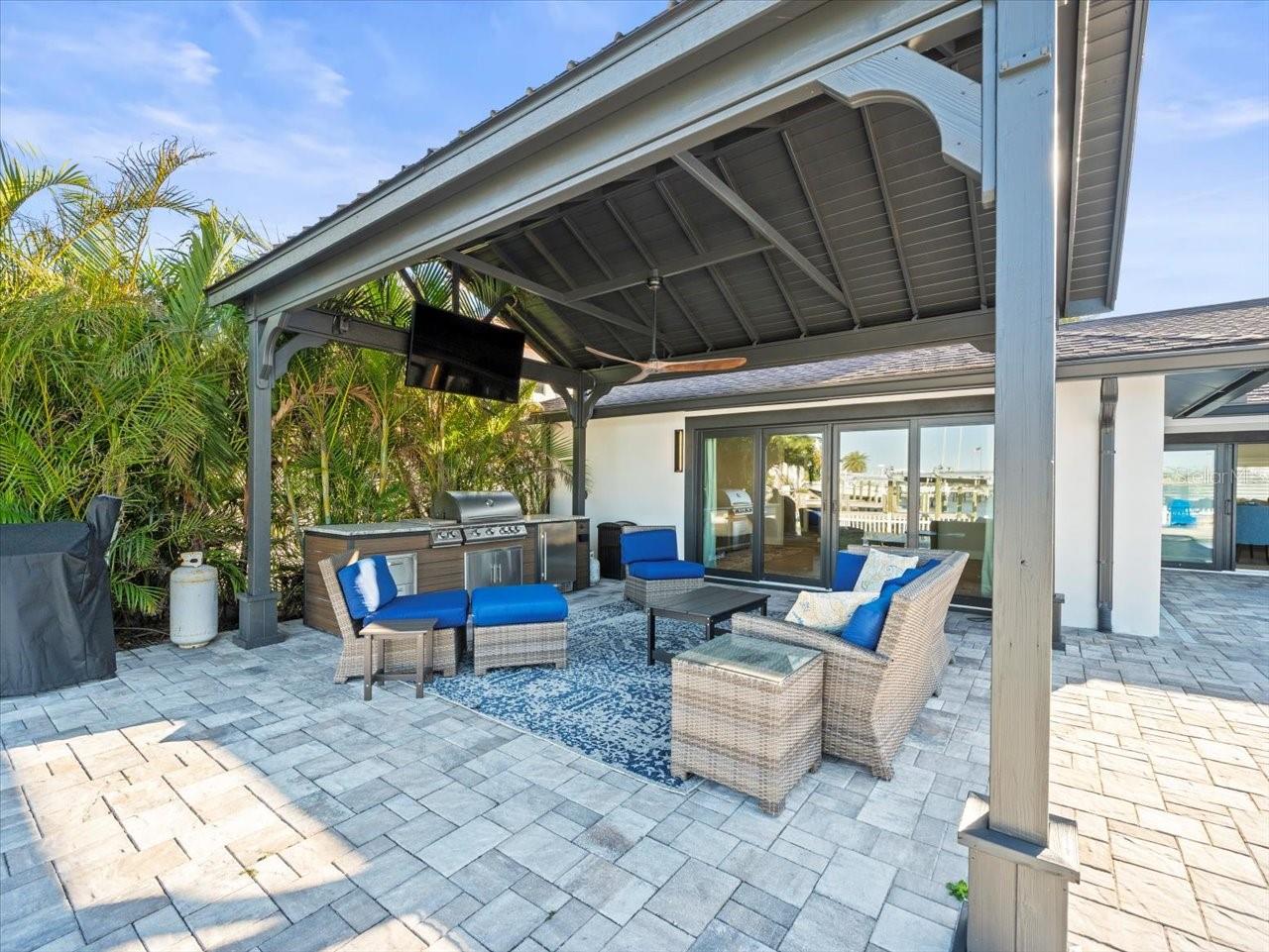 6421 4TH PALM PT, ST PETE BEACH, FL, 33706