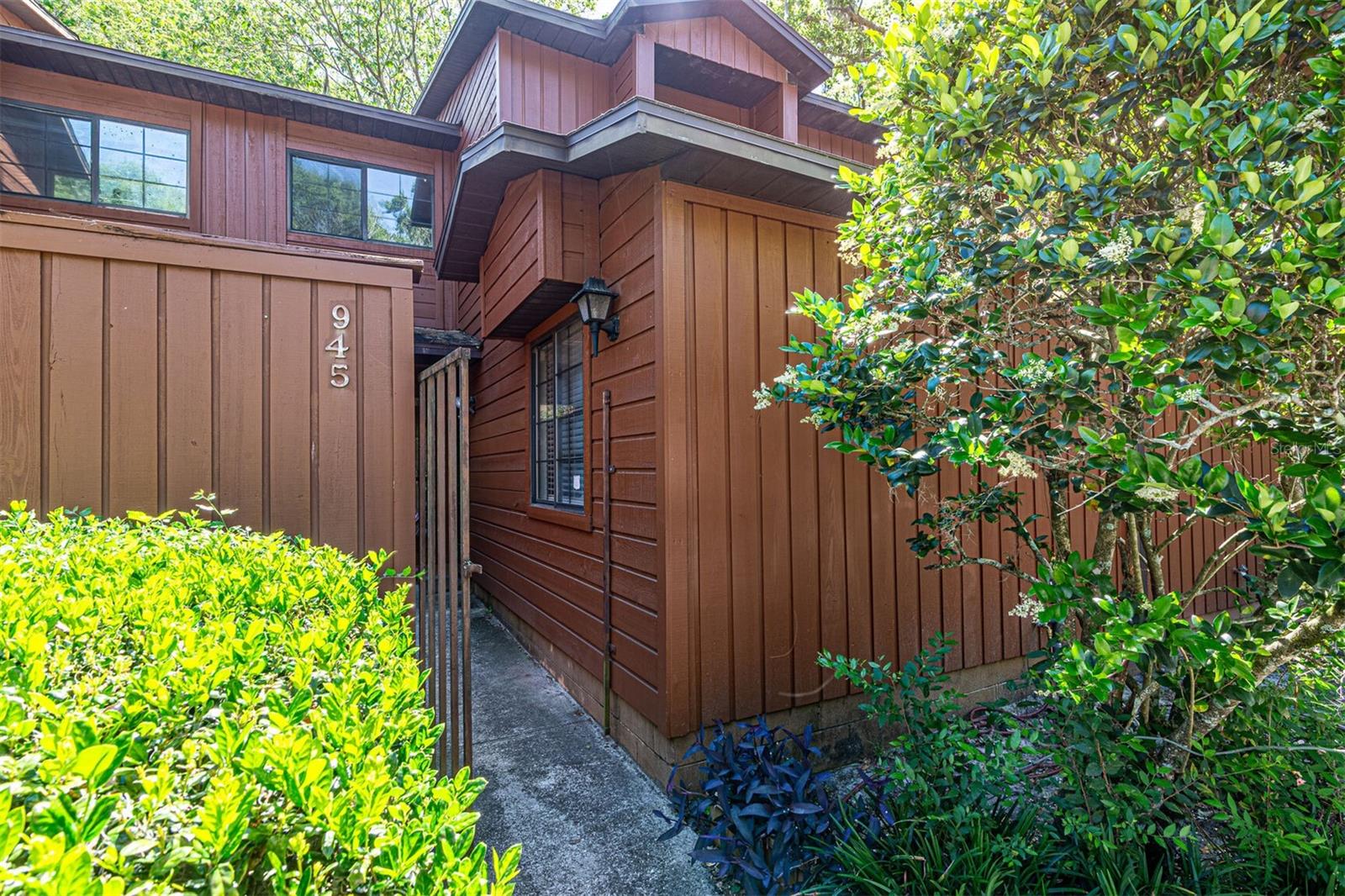 945 SW 56TH TER, GAINESVILLE, FL, 32607