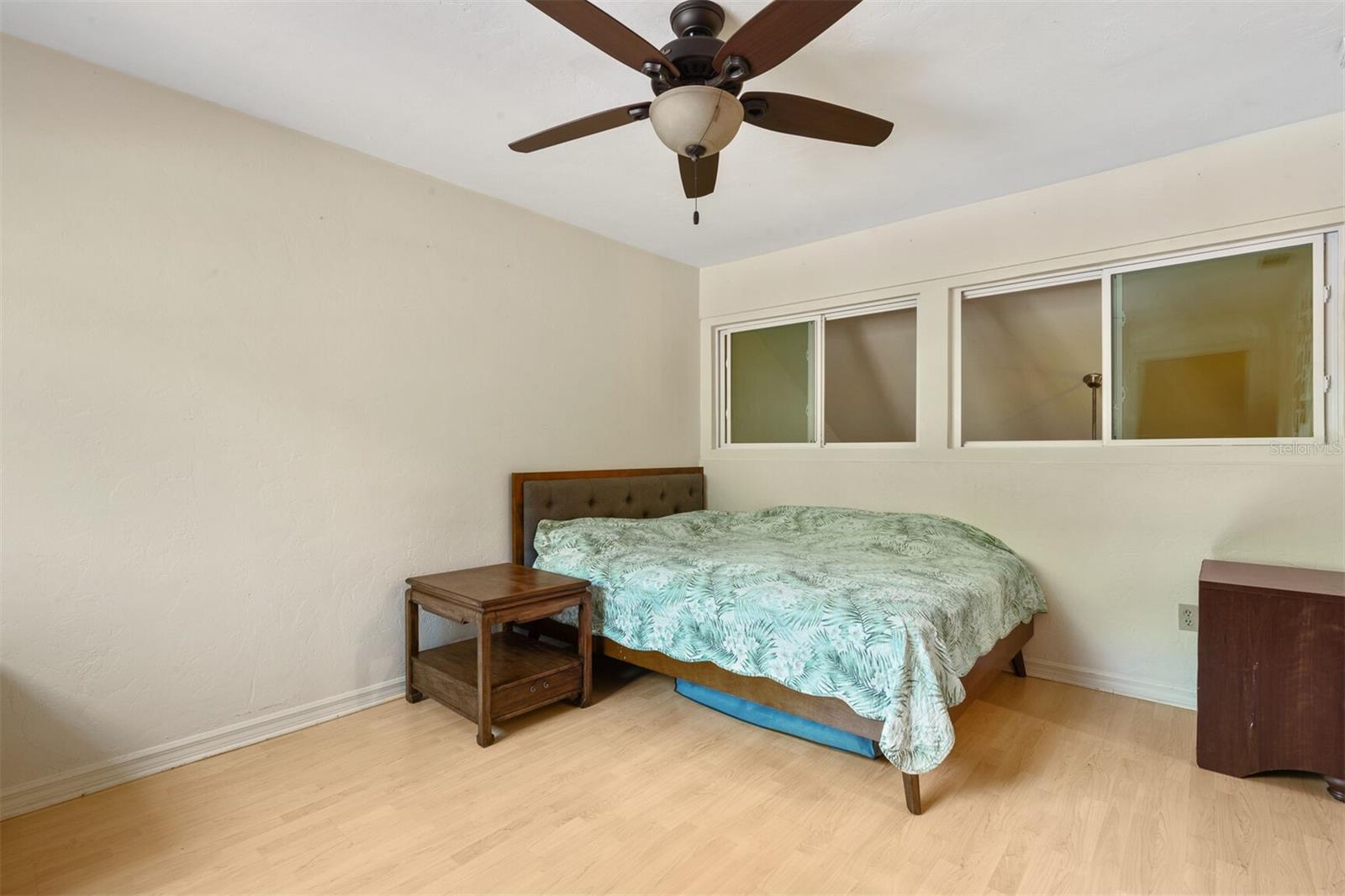 945 SW 56TH TER, GAINESVILLE, FL, 32607