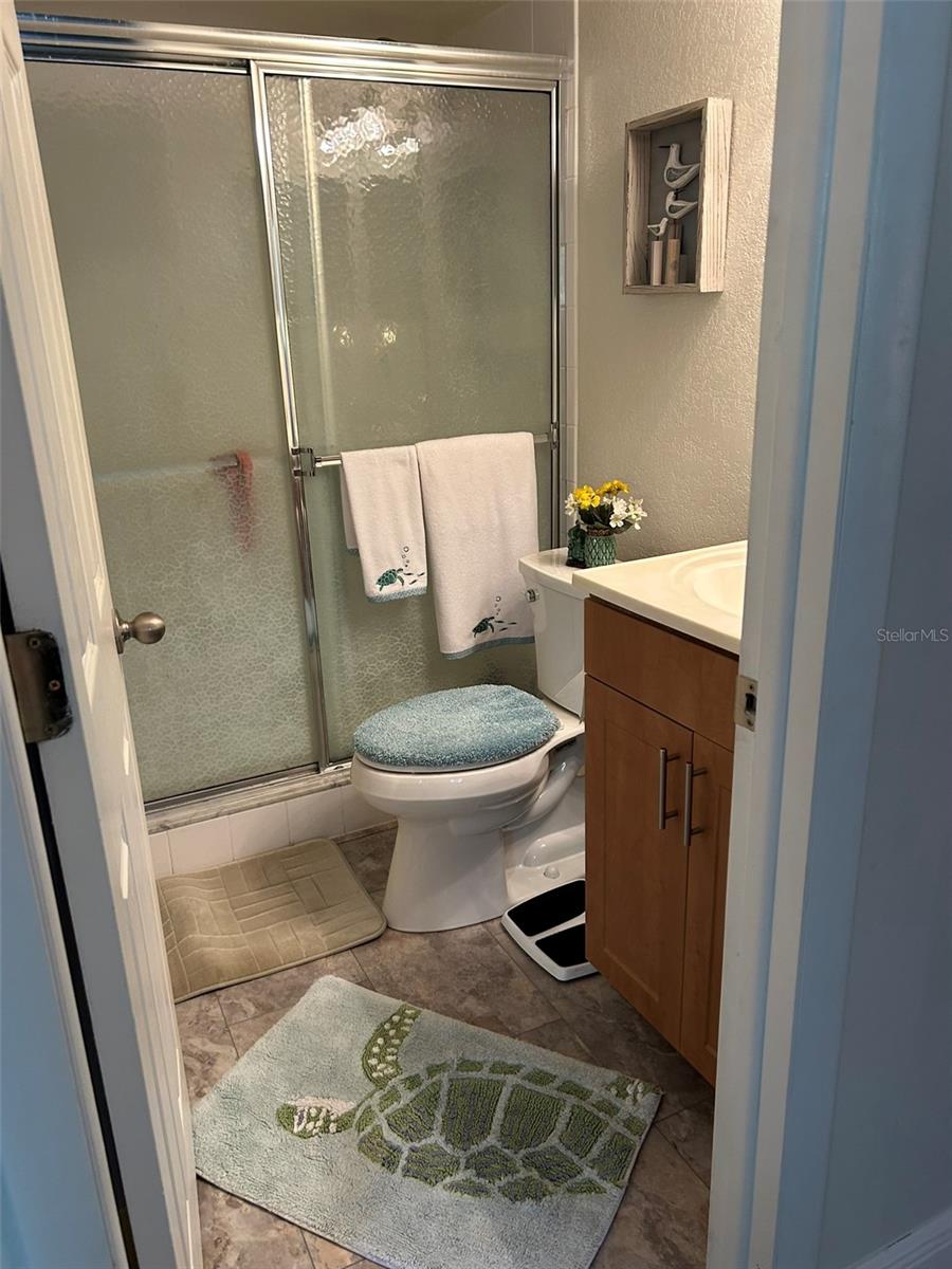 5553 BAYWATER DR, TAMPA, FL, 33615