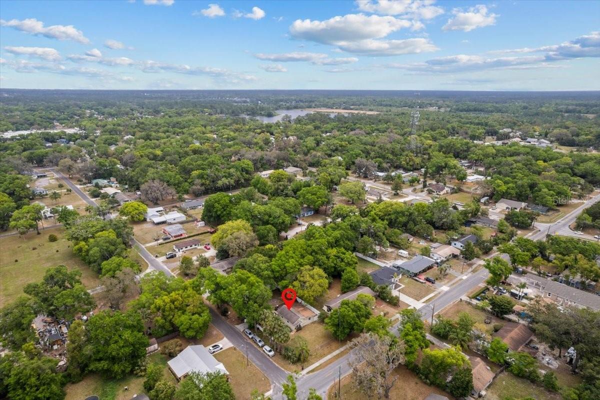 1401 E VOORHIS AVE, DELAND, FL, 32724