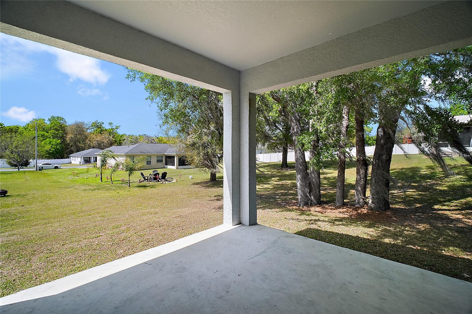328 WOODLAND TRL, LADY LAKE, FL, 32159