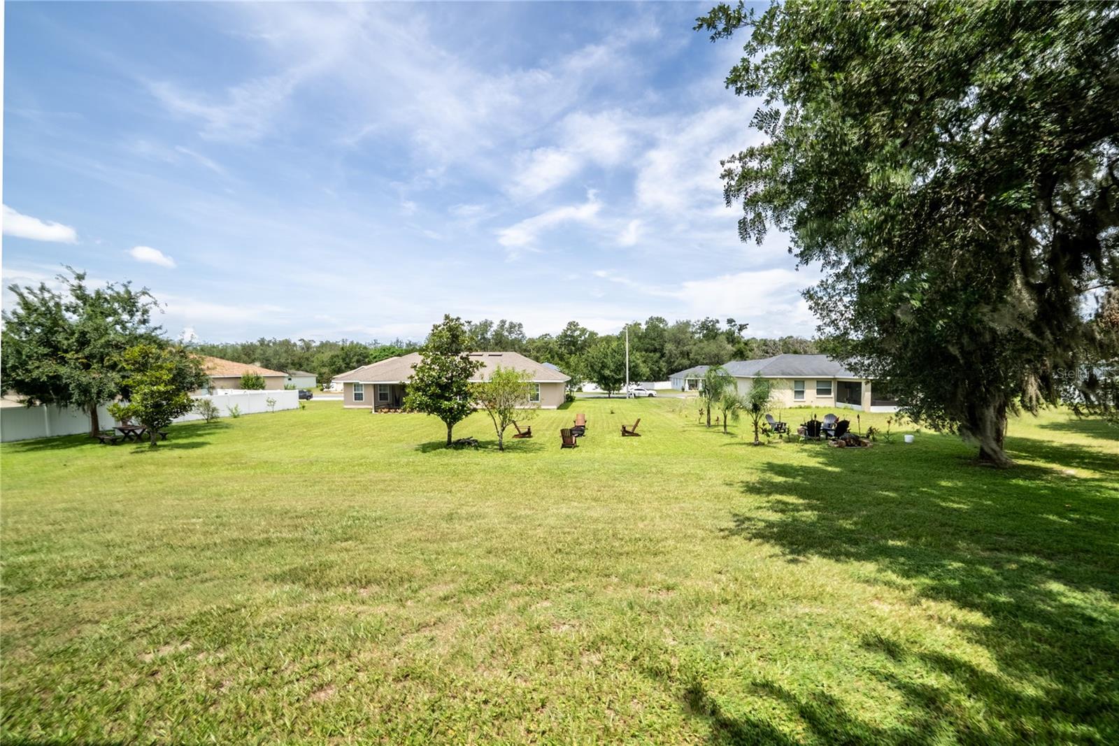 328 WOODLAND TRL, LADY LAKE, FL, 32159