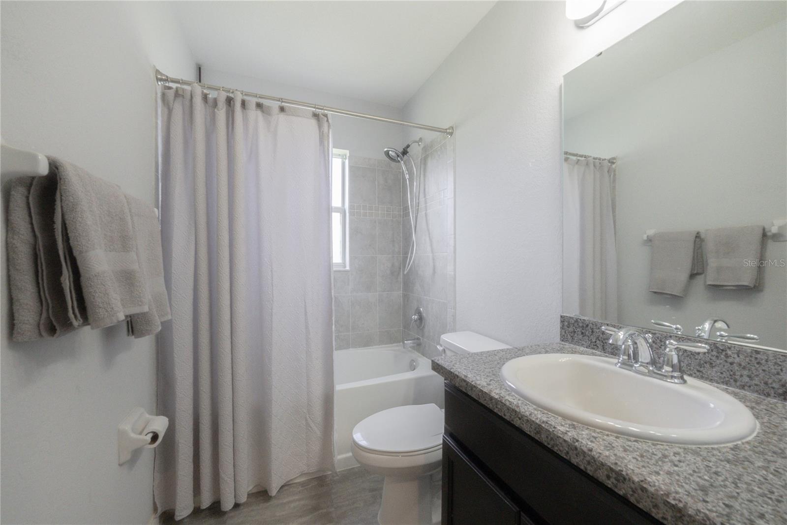 328 WOODLAND TRL, LADY LAKE, FL, 32159