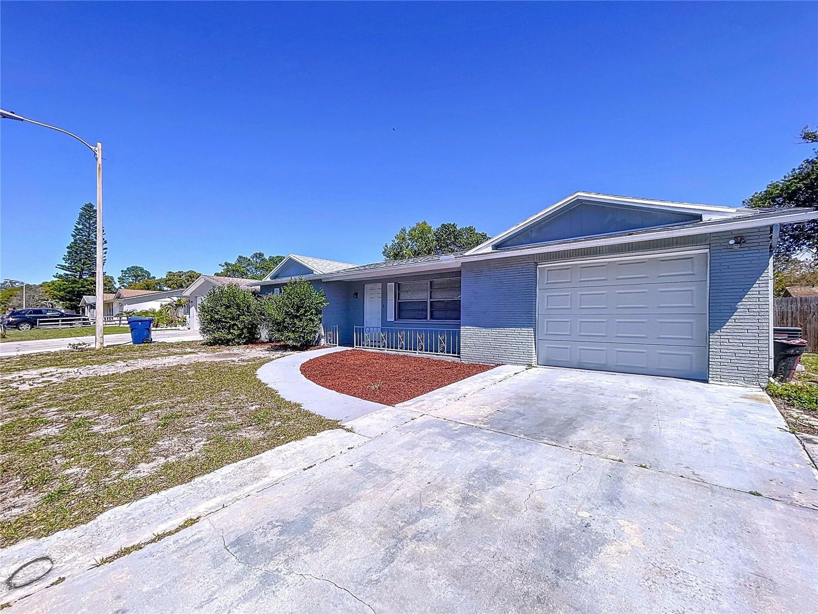 8906 FARMINGTON LN, PORT RICHEY, FL, 34668