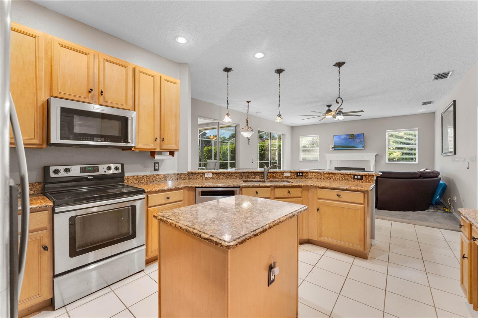 8611 DOVER OAKS CT, ORLANDO, FL, 32836
