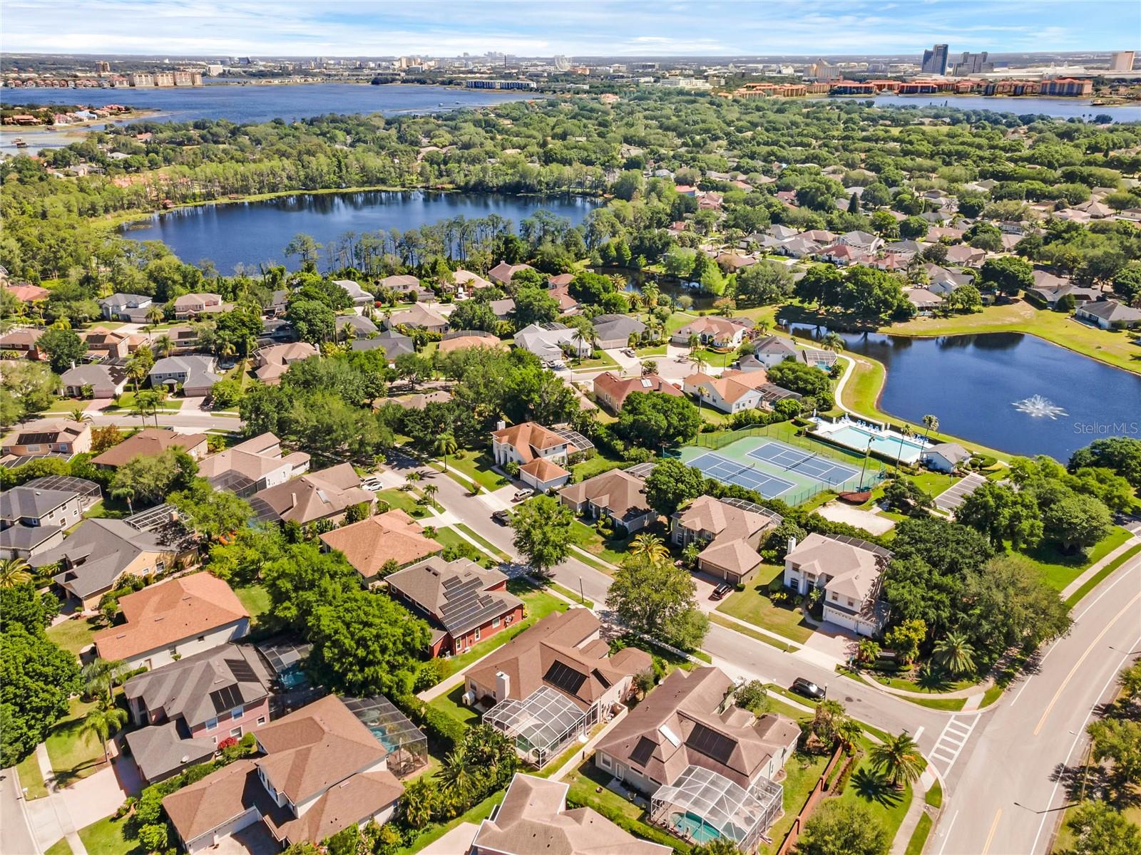 8611 DOVER OAKS CT, ORLANDO, FL, 32836