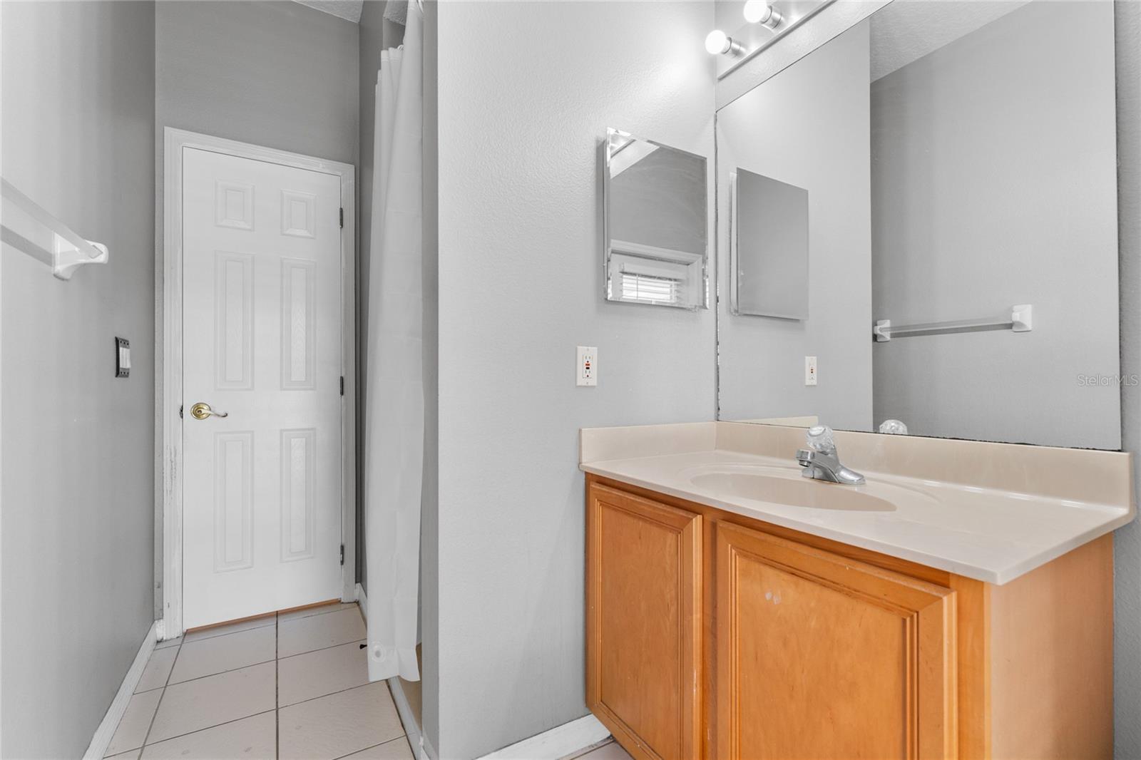 8611 DOVER OAKS CT, ORLANDO, FL, 32836