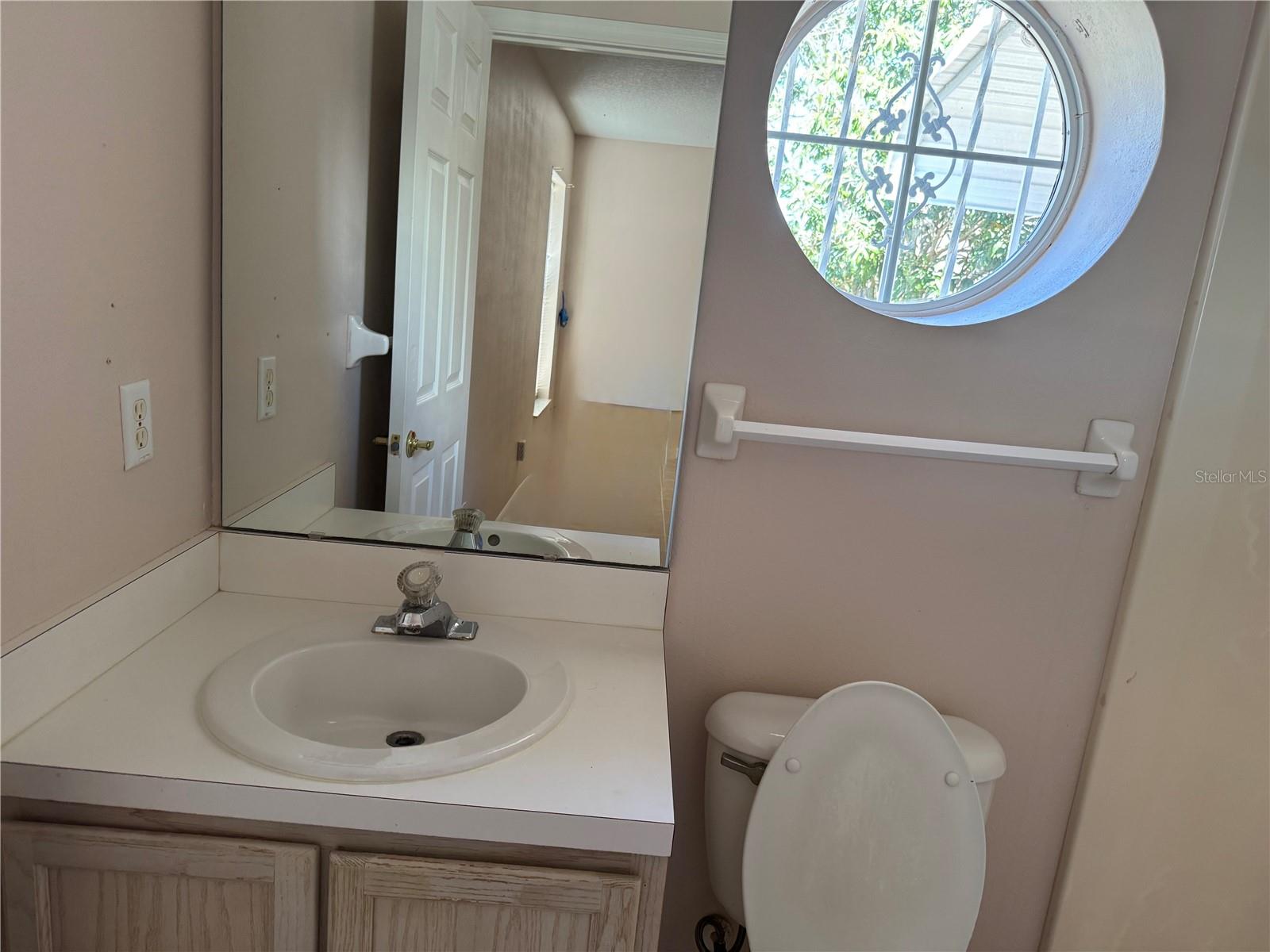 1152 MCCORMICK DR, DELTONA, FL, 32725