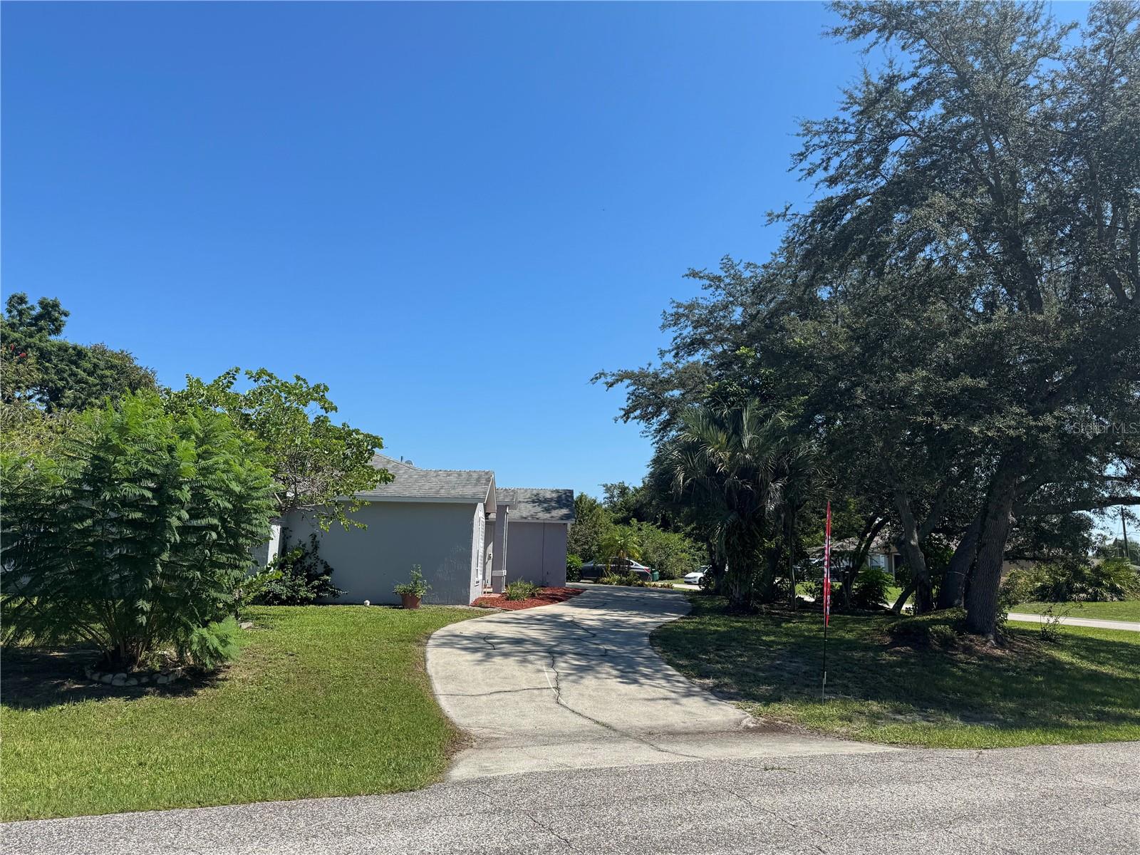 1152 MCCORMICK DR, DELTONA, FL, 32725